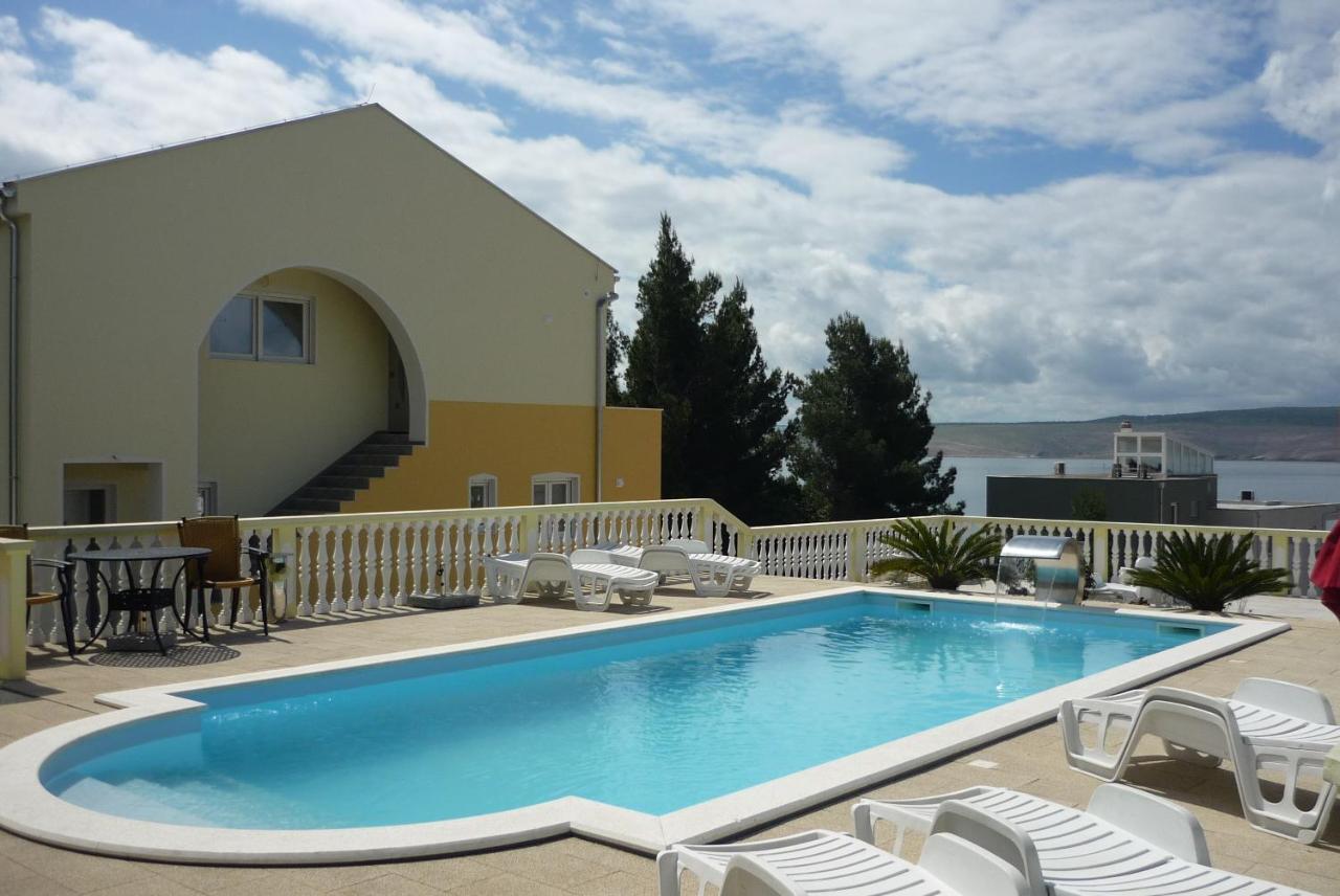Apartment Seline 8 Nur 200 M Bis Zum Strand Exterior foto